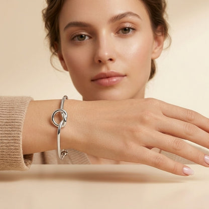 Veloura Knot Bracelet Collection